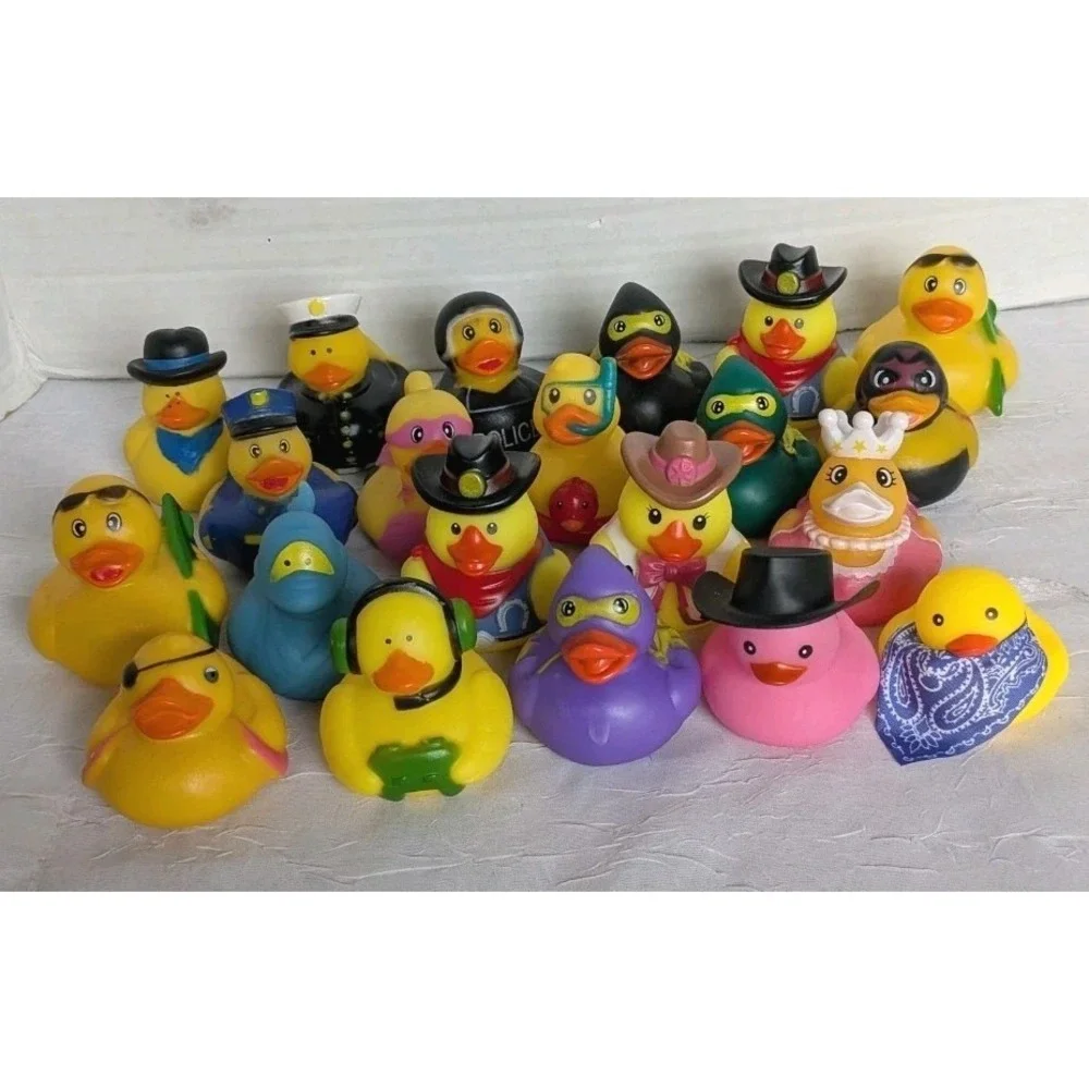 Rubber Ducks Cowboys Ninja Police Queen Novelty Characters Ducky Bath Lot Of 21